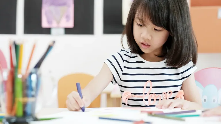 Dạy vẽ cho bé
