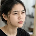 Tại sao phải nheo mắt khi vẽ?
